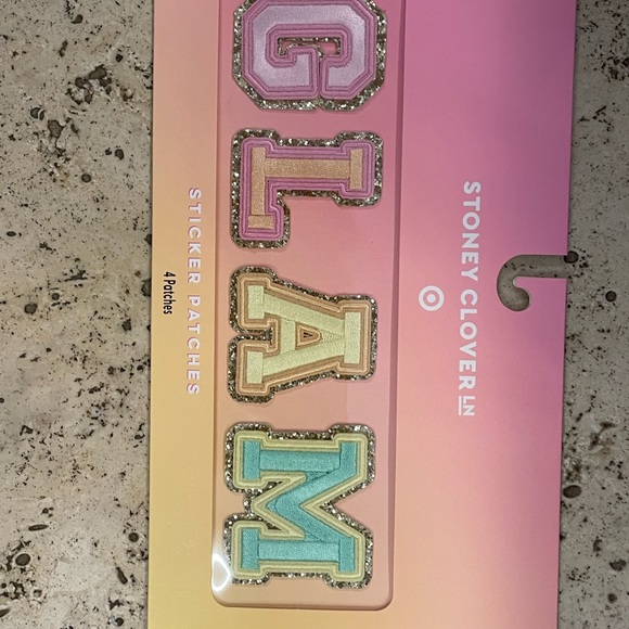 GLAM Patch Pack 4pc - Stoney Clover Lane
× Target $ donated to savethechildren - Picture 3 of 4